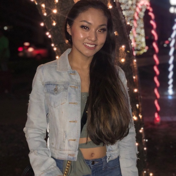 Meet your Posher, Meagan - Picture 5 of 5